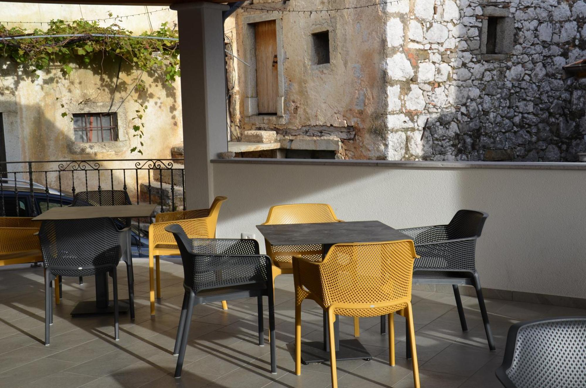 Apartmaji Tanto Malovse Crnice المظهر الخارجي الصورة
